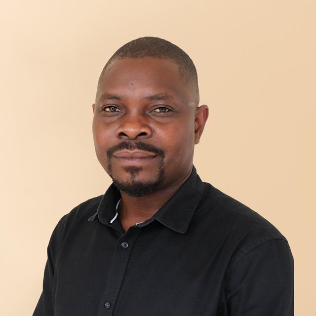 tonny-ojuka2-web (1496x1470)